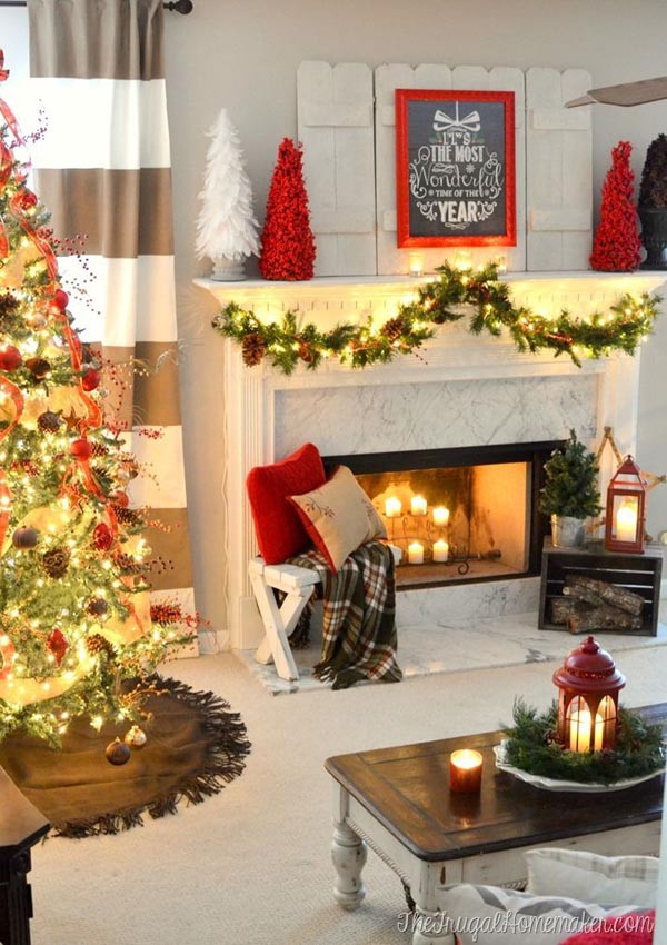 Living Room Decorations For Christmas
 Christmas Living Room Decorating Ideas