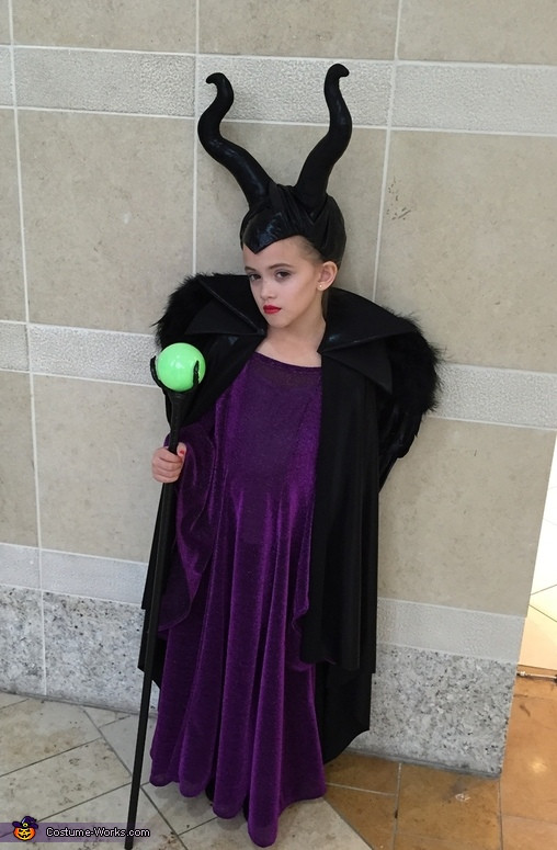 Maleficent DIY Costume
 Original Homemade Maleficent Costume