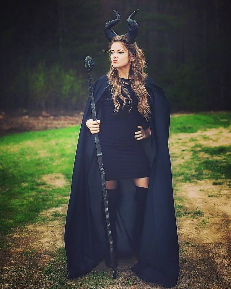 Maleficent DIY Costume
 Best 25 Maleficent costume ideas on Pinterest
