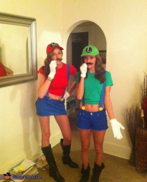 Mario And Luigi DIY Costumes
 Mario and Luigi Costume 3 3