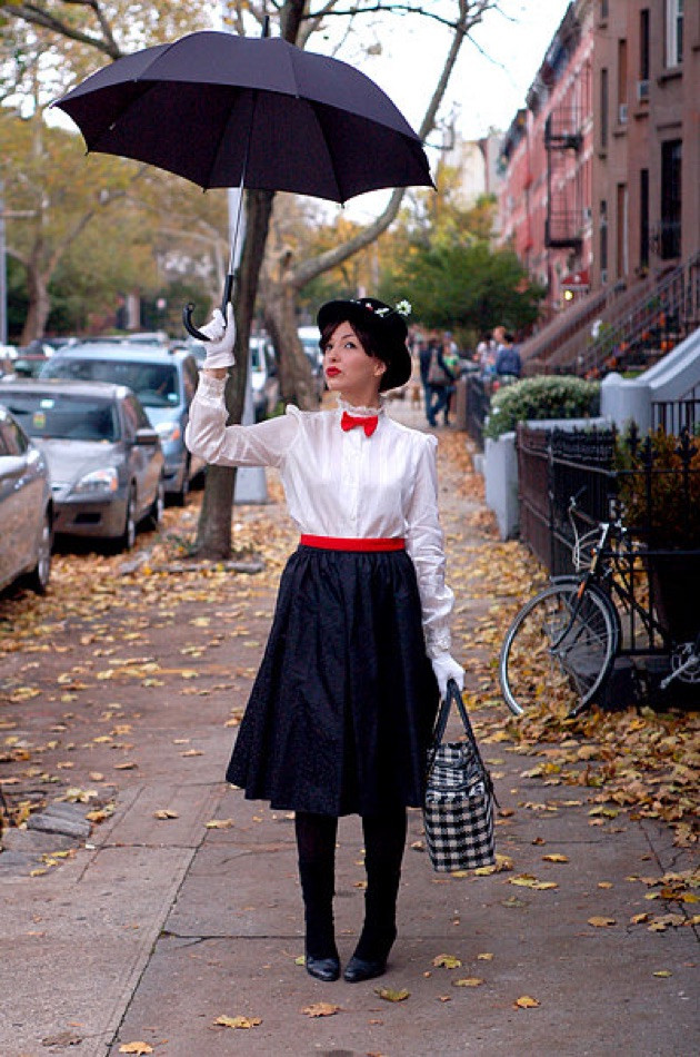 Mary Poppins Costume DIY
 DIY Halloween Costume Ideas