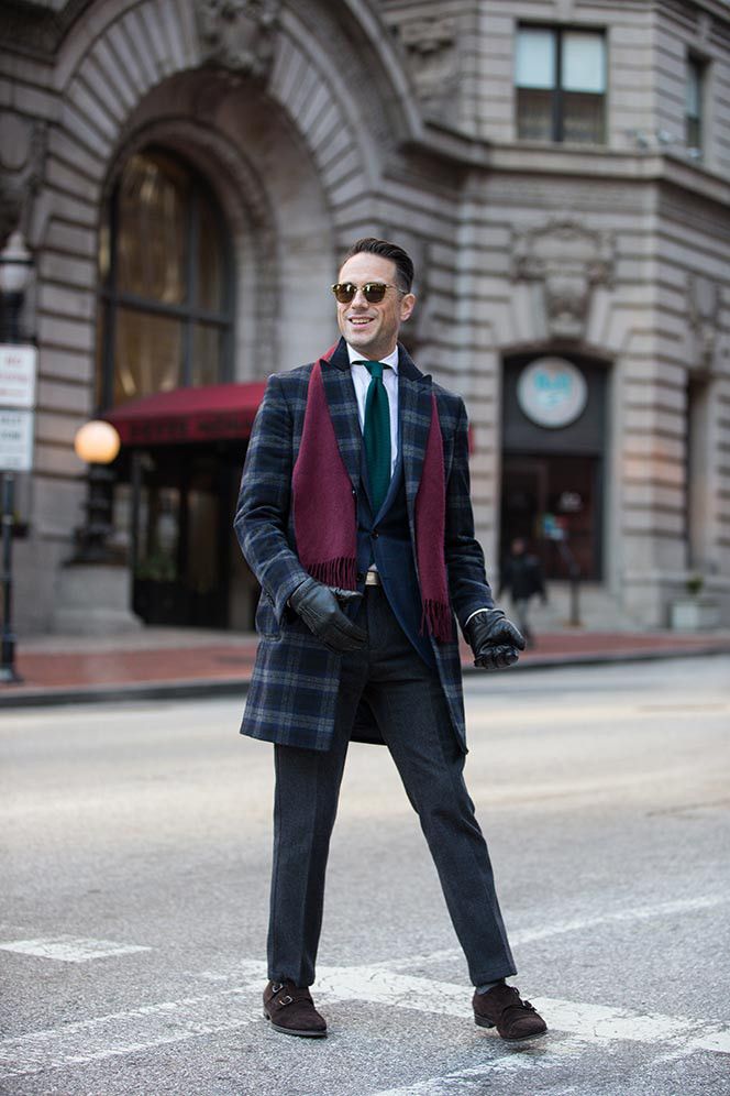 Mens Christmas Party Outfit Ideas
 How To Dress Up for a Holiday or Christmas Party He
