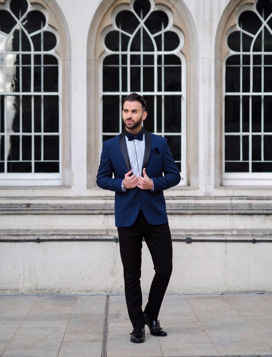 Mens Christmas Party Outfit Ideas
 Six Christmas Party Outfit Ideas For Men – The Discerning Man
