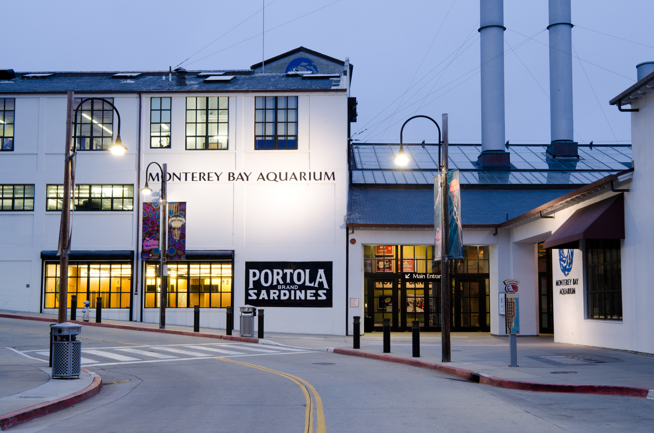 Monterey Bay Aquarium Thanksgiving Hours
 Best Zoos and Aquariums for Kids with Autism Family