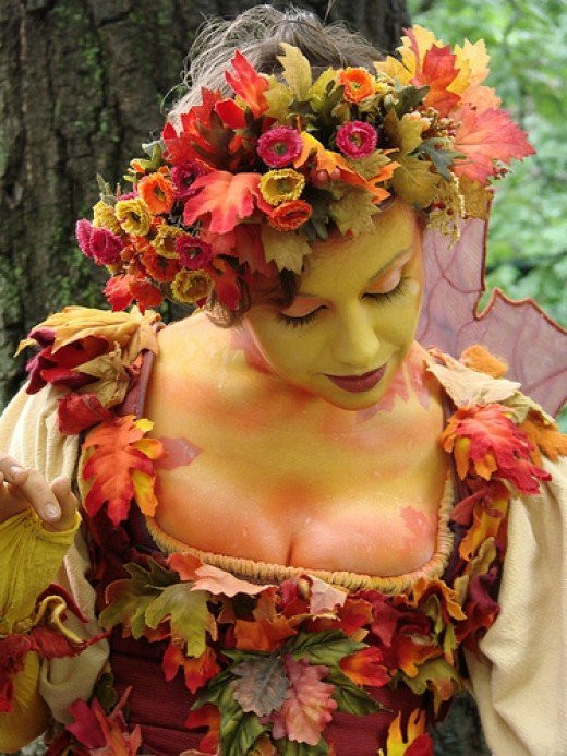 Mother Nature Costume DIY
 Mother Earth Costumes and Mother Nature Costume Ideas