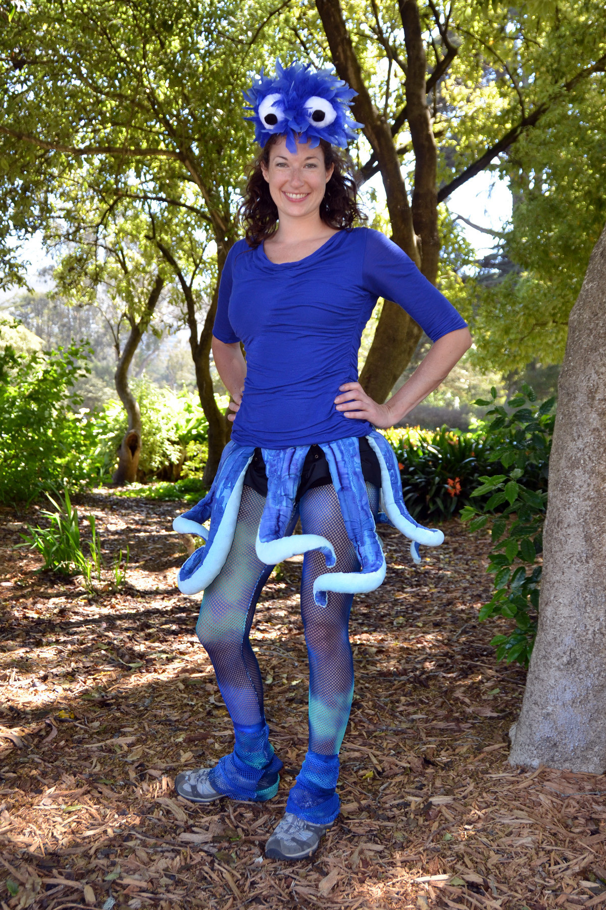 Octopus Costume DIY
 instructables — DIY Octopus Costume This is an easy
