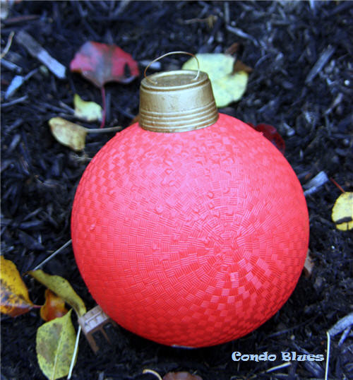 Outdoor Christmas Ball Ornaments
 Condo Blues How to Make Easy DIY Outdoor Giant Christmas