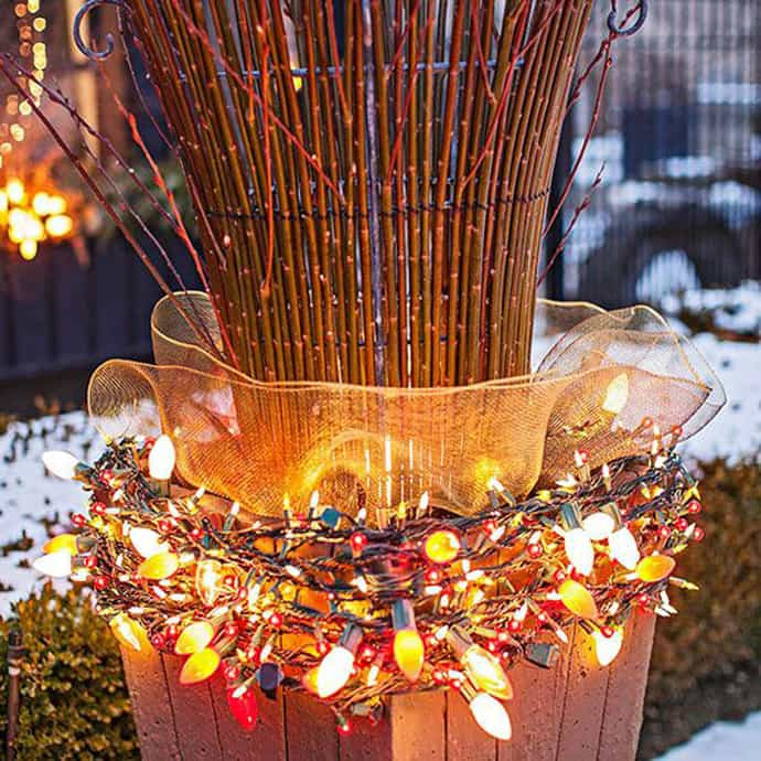 Outdoor Christmas Party Ideas
 Outdoor Christmas Lights Ideas for Your Yard Decoration