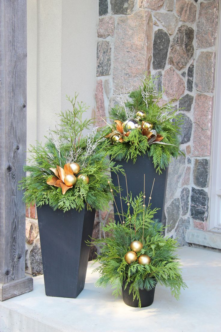 Outdoor Christmas Planters
 25 Best Ideas about Outdoor Christmas Planters on