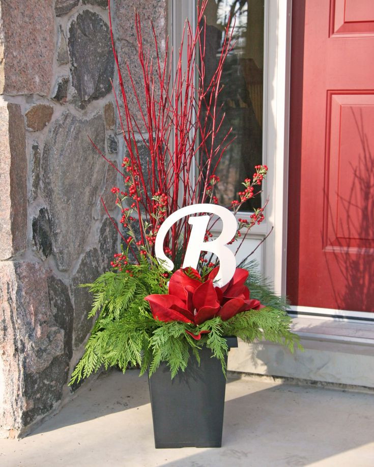 Outdoor Christmas Planters
 34 best Outdoor Christmas Planters images on Pinterest