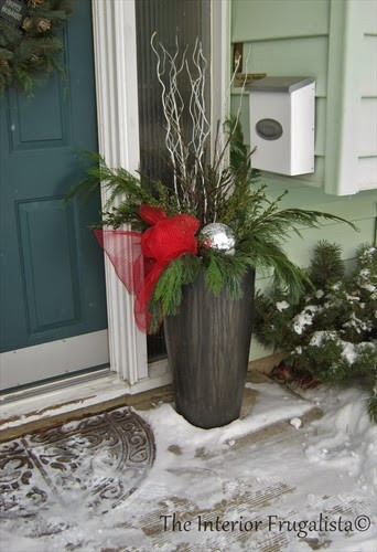 Outdoor Christmas Planters
 How To Fill Outdoor Planters for the Holidays