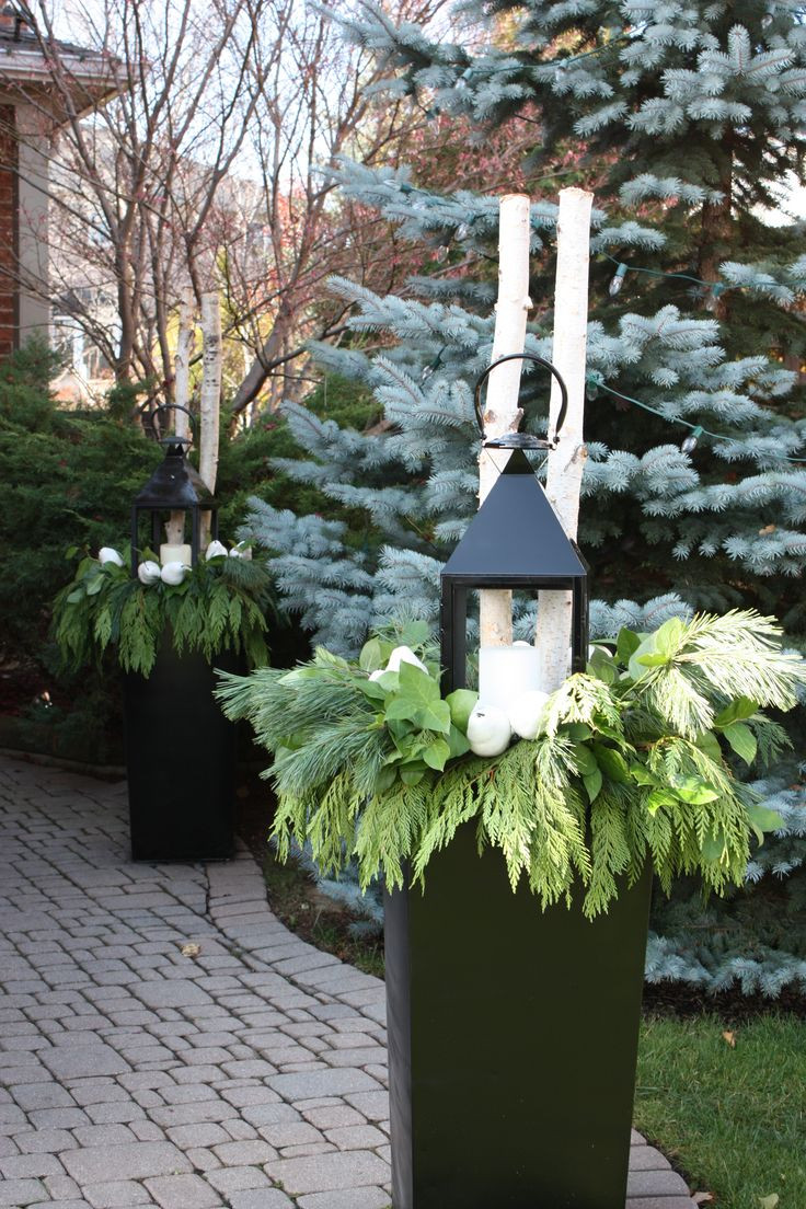 Outdoor Christmas Planters
 Best 25 Outdoor christmas planters ideas on Pinterest