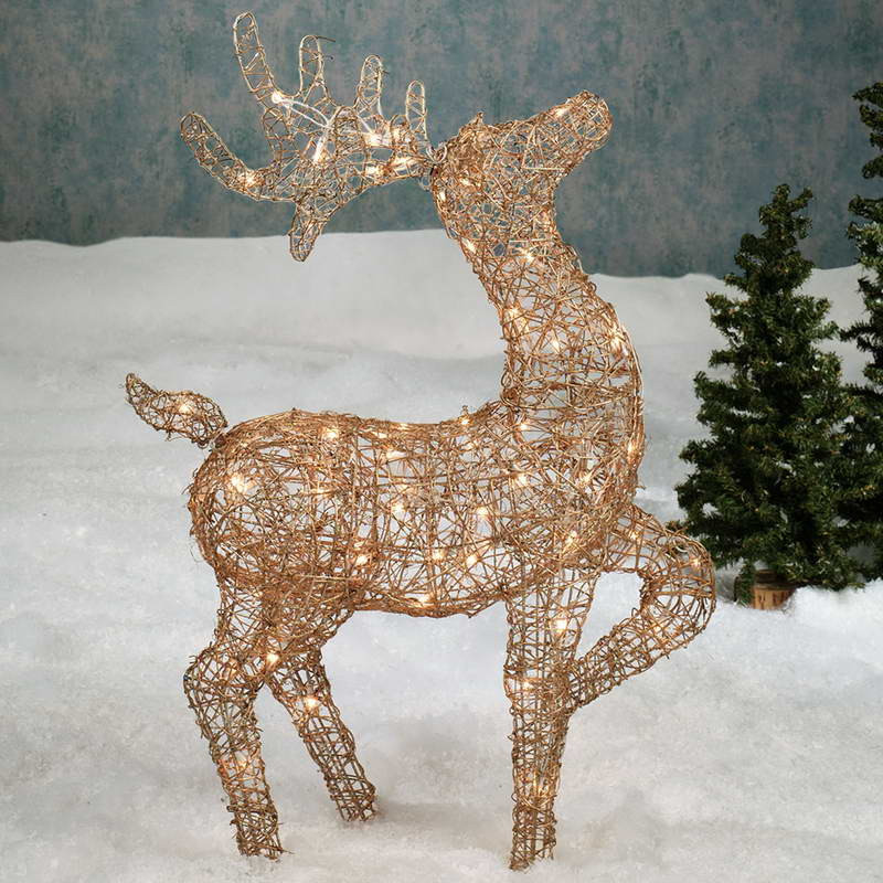 Outdoor Christmas Reindeer
 26 CHARMING REINDEER DECORATION IDEAS Godfather Style