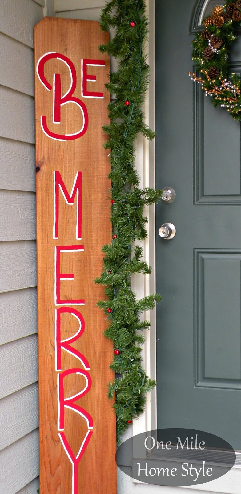 Outdoor Christmas Signs
 Be Merry Outdoor Sign