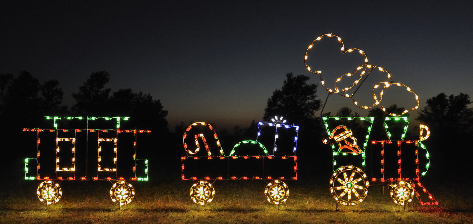 Outdoor Christmas Train
 18 Amazing Outdoor Christmas Light Displays Style Motivation