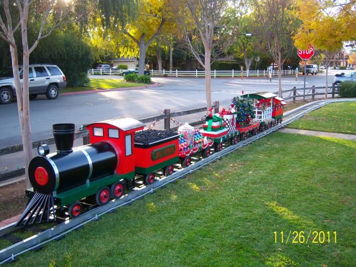 Outdoor Christmas Train
 Best 25 Christmas train ideas on Pinterest