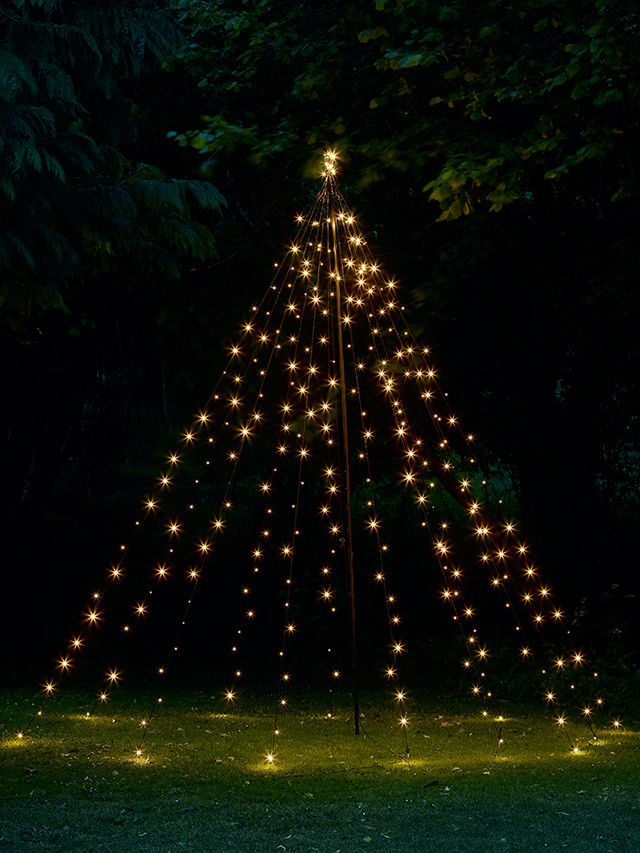 Outdoor Christmas Tree With Lights
 Christmas lights