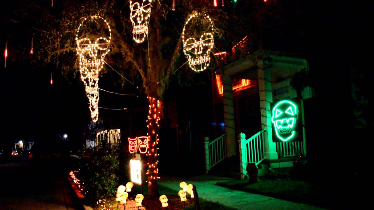 Outdoor Halloween Lights
 Incredible Halloween Lights and Sound Outdoor Decorations