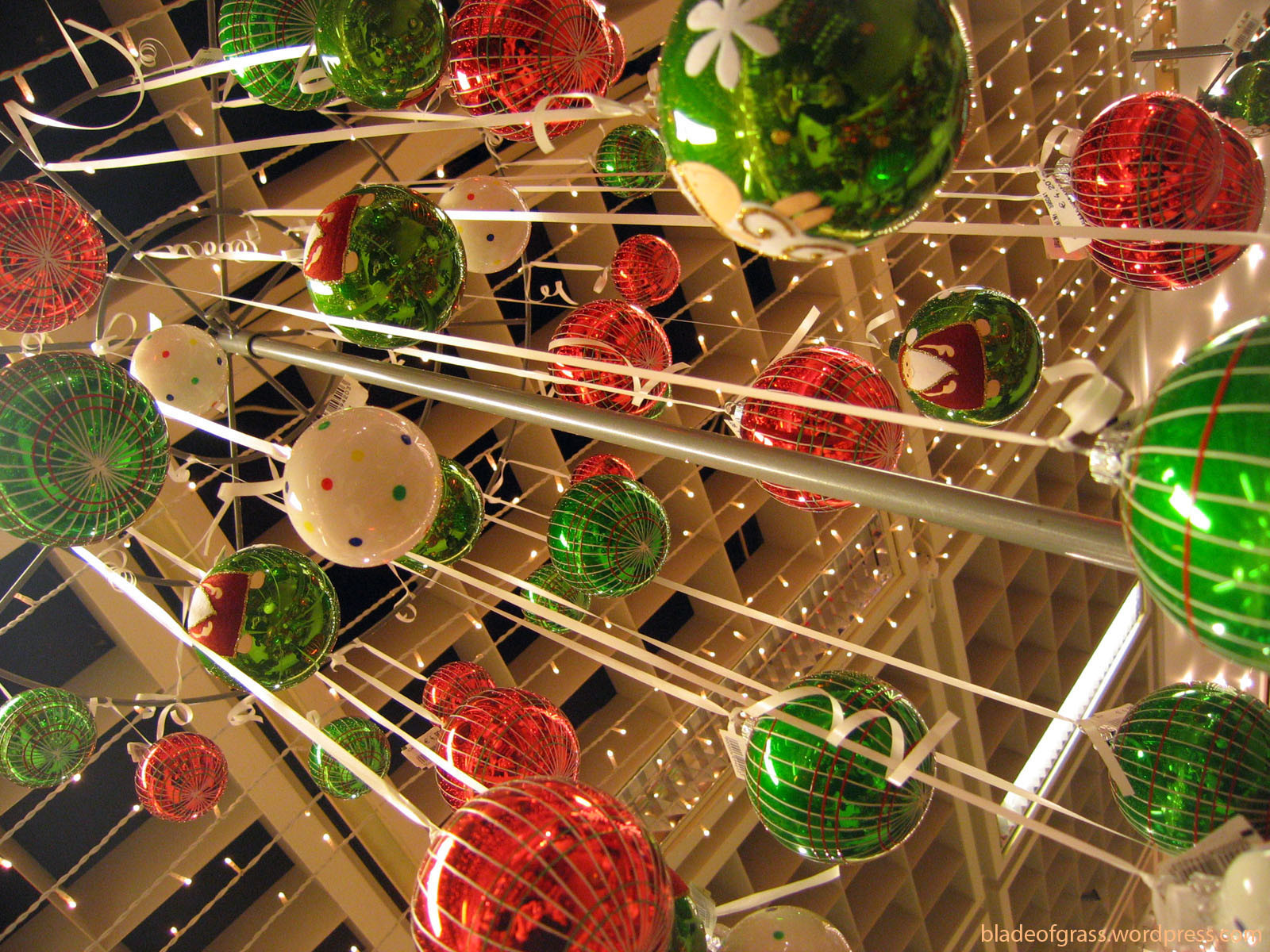Outdoor Hanging Christmas Decorations
 Christmas Holiday Packages South India Enjoy with