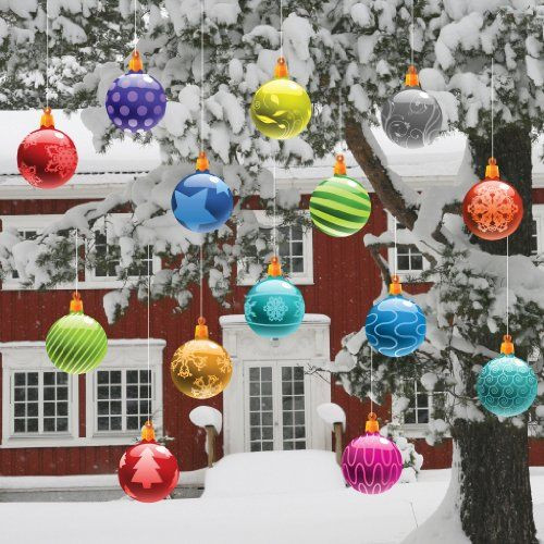 Oversized Outdoor Christmas Ornaments
 How To Make Cheap and Easy Giant Christmas Ornaments