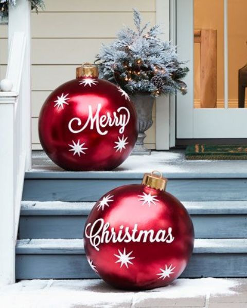 Oversized Outdoor Christmas Ornaments
 Christmas Decor Trend 15 Oversized Decorations Shelterness