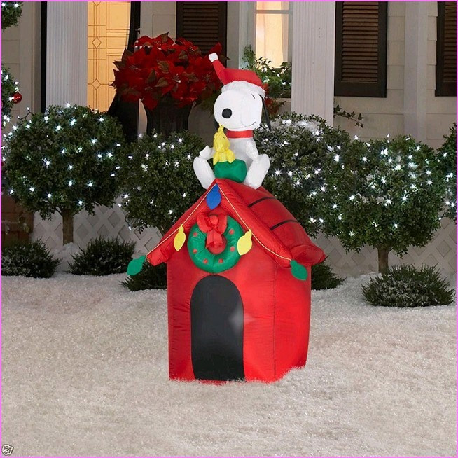 Peanut Outdoor Christmas Decorations
 Snoopy Outdoor Christmas Decorations