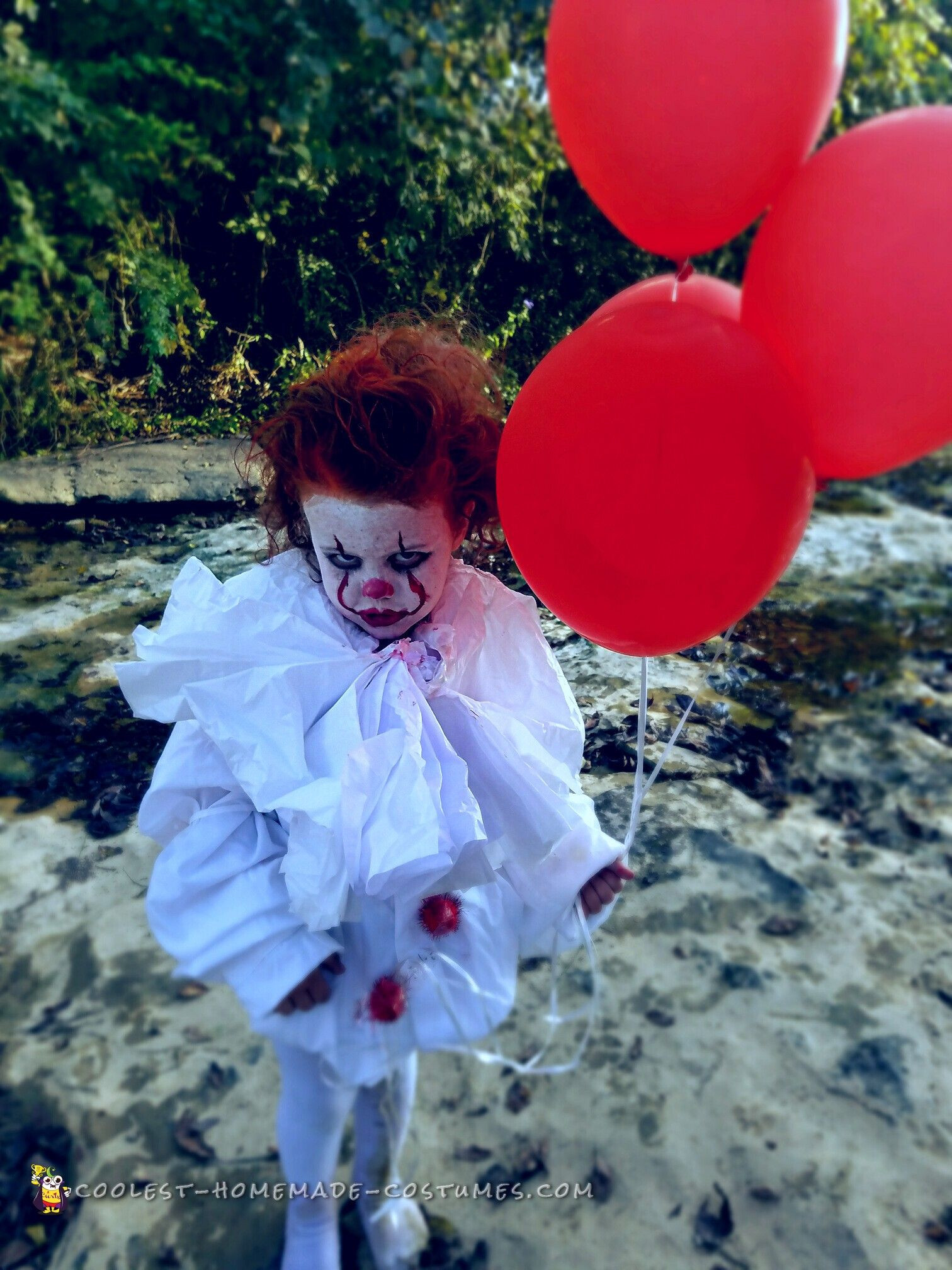 Pennywise Costume DIY
 The Cutest DIY Pennywise Costume You Will Ever See