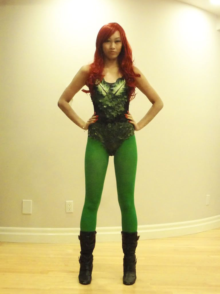 Poison Ivy Costume DIY
 oh so vonnie Halloween Poison Ivy costume