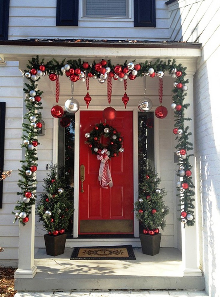 Porch Decorating For Christmas
 25 Amazing Christmas Front Porch Decorating Ideas