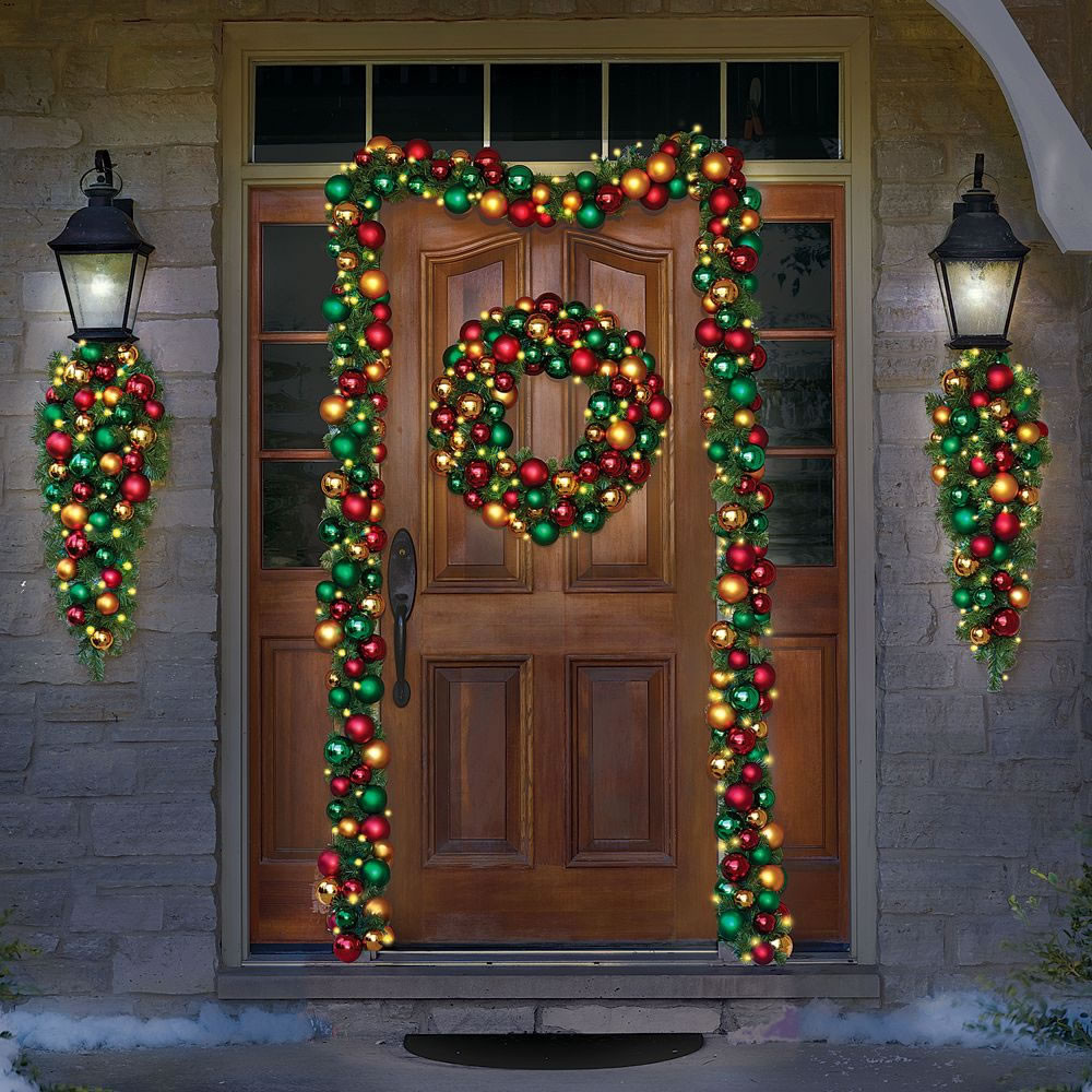 Pre Lit Outdoor Christmas Wreaths
 Cordless Pre Lit 27" CHRISTMAS WREATH Ornaments Holiday