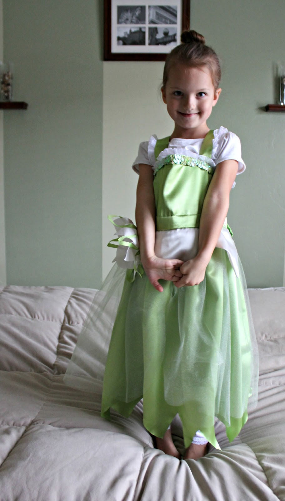 Princess Tiana Costume DIY
 RisC Handmade Homemade Princess Tiana Costume