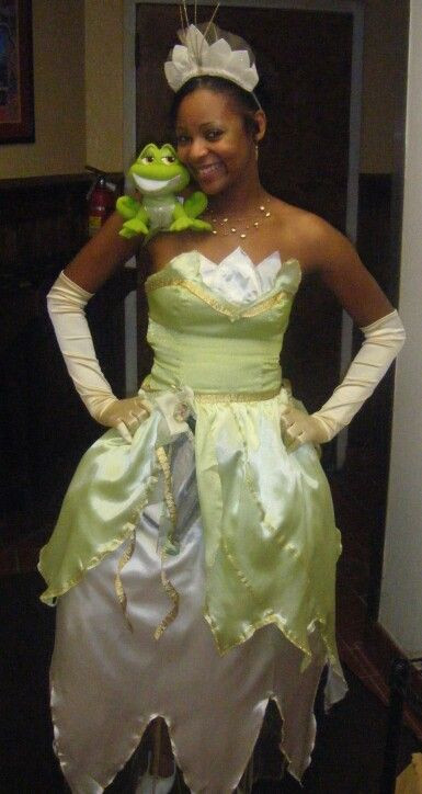 Princess Tiana Costume DIY
 DIY Princess Tiana costume party Pinterest