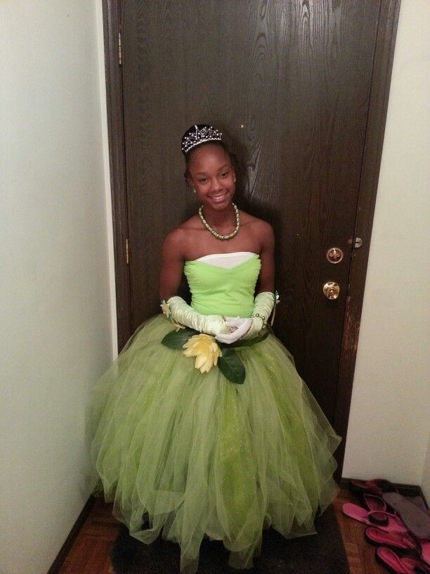 Princess Tiana Costume DIY
 40 best images about Coronas Wreaths on Pinterest