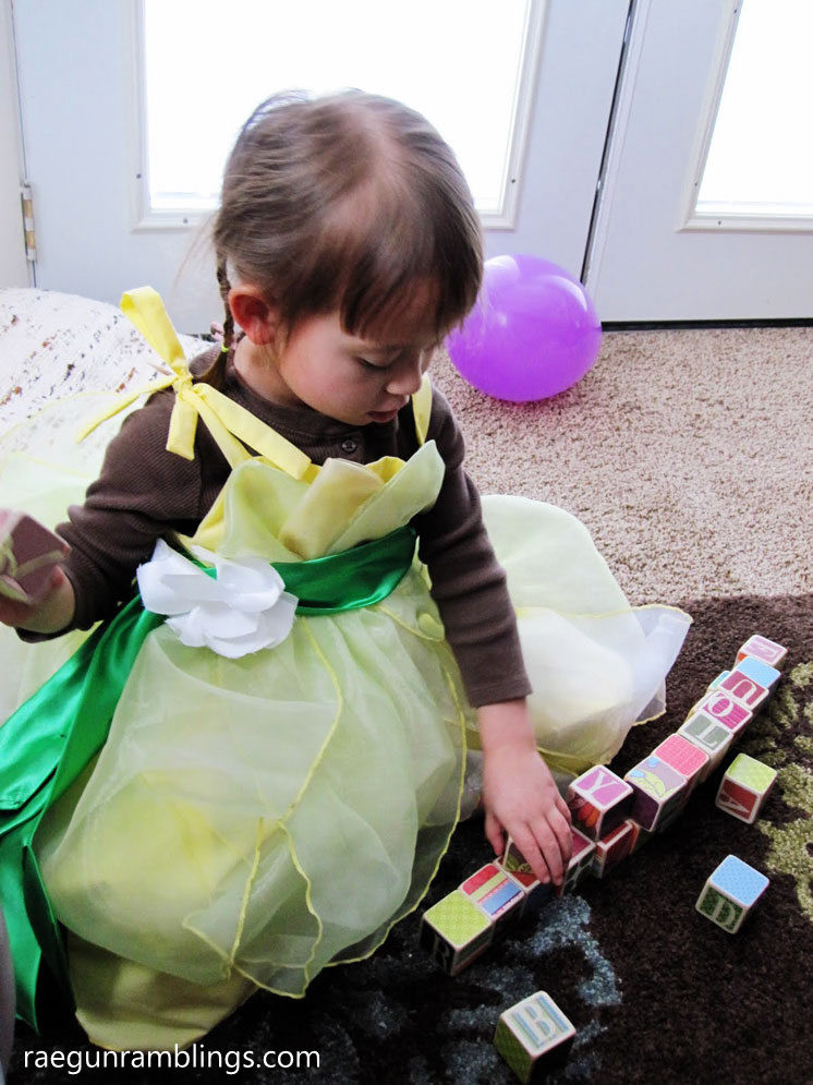 Princess Tiana Costume DIY
 Princess Tiana Dress from The Princess and the Frog Rae