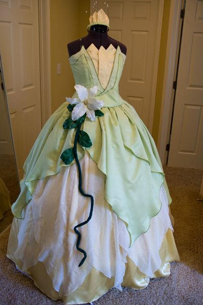 Princess Tiana Costume DIY
 Happily Grim Disney Dress Tutorials for Not So Grownups