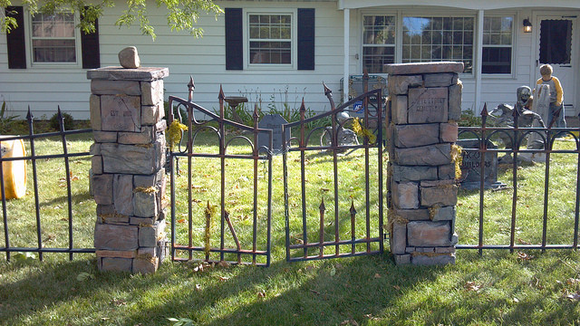 Pvc Halloween Fence
 Other Show us your cemetery fences and tutorial links