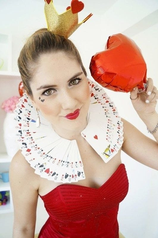 Queen Of Hearts DIY Costume
 Diy Queen Hearts Costume Collar · How To Make A Costume