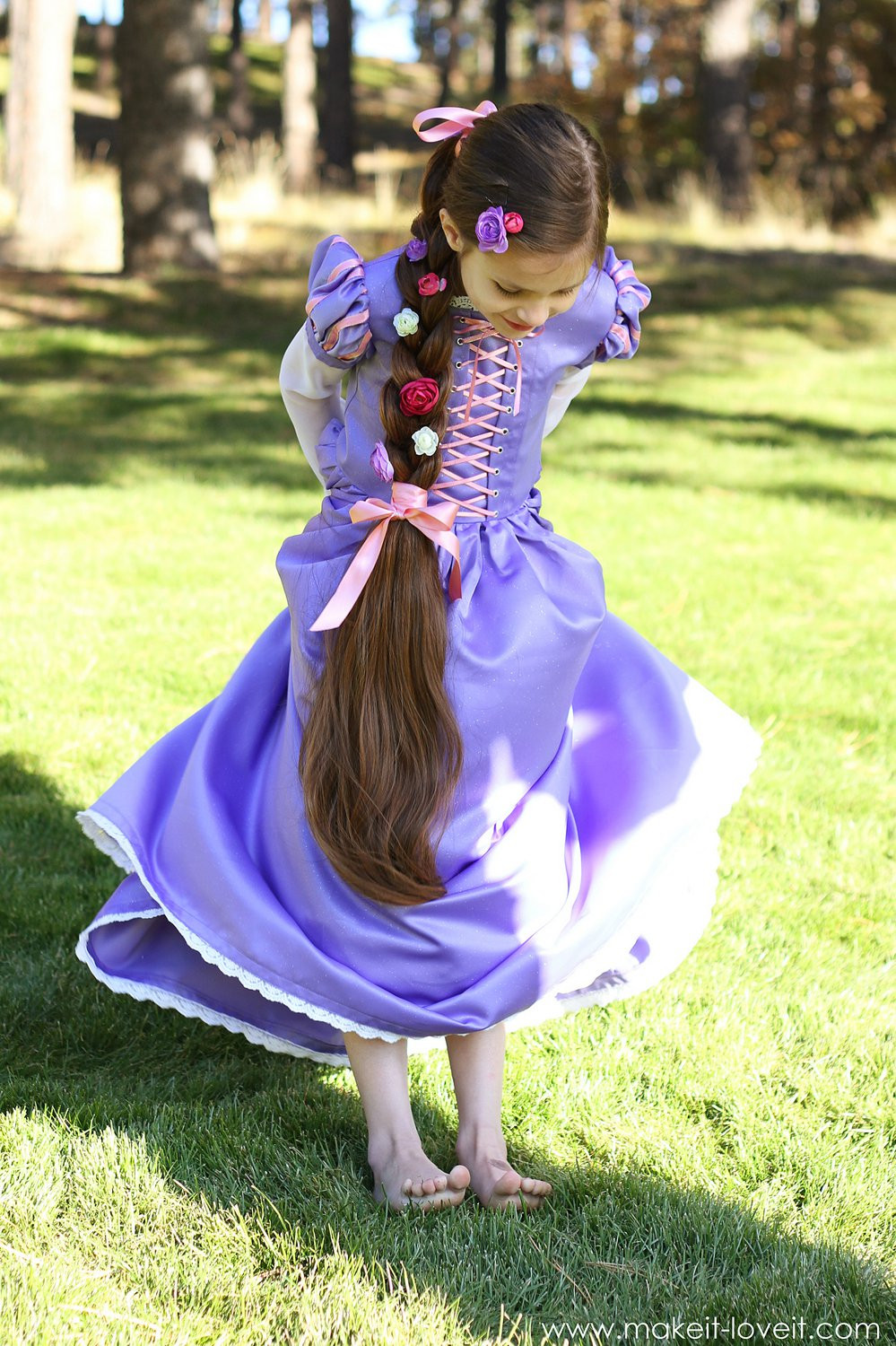 Rapunzel Costume DIY
 28 DIY Disney Costume Tutorials at are MUCH cuter than