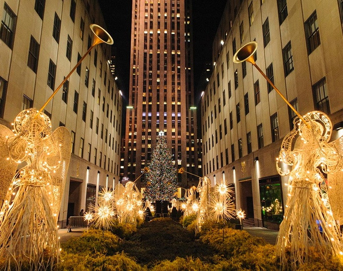 Rockefeller Christmas Tree Lighting
 2015 Rockefeller Center Christmas Tree Lighting
