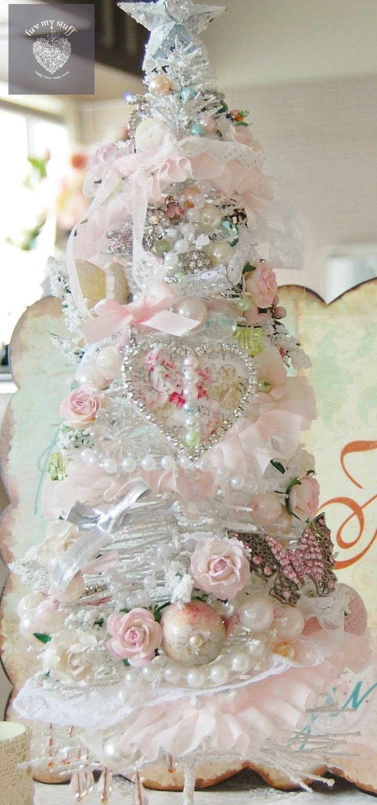 Shabby Chic Christmas Tree
 17 Best images about Shabby Christmas on Pinterest