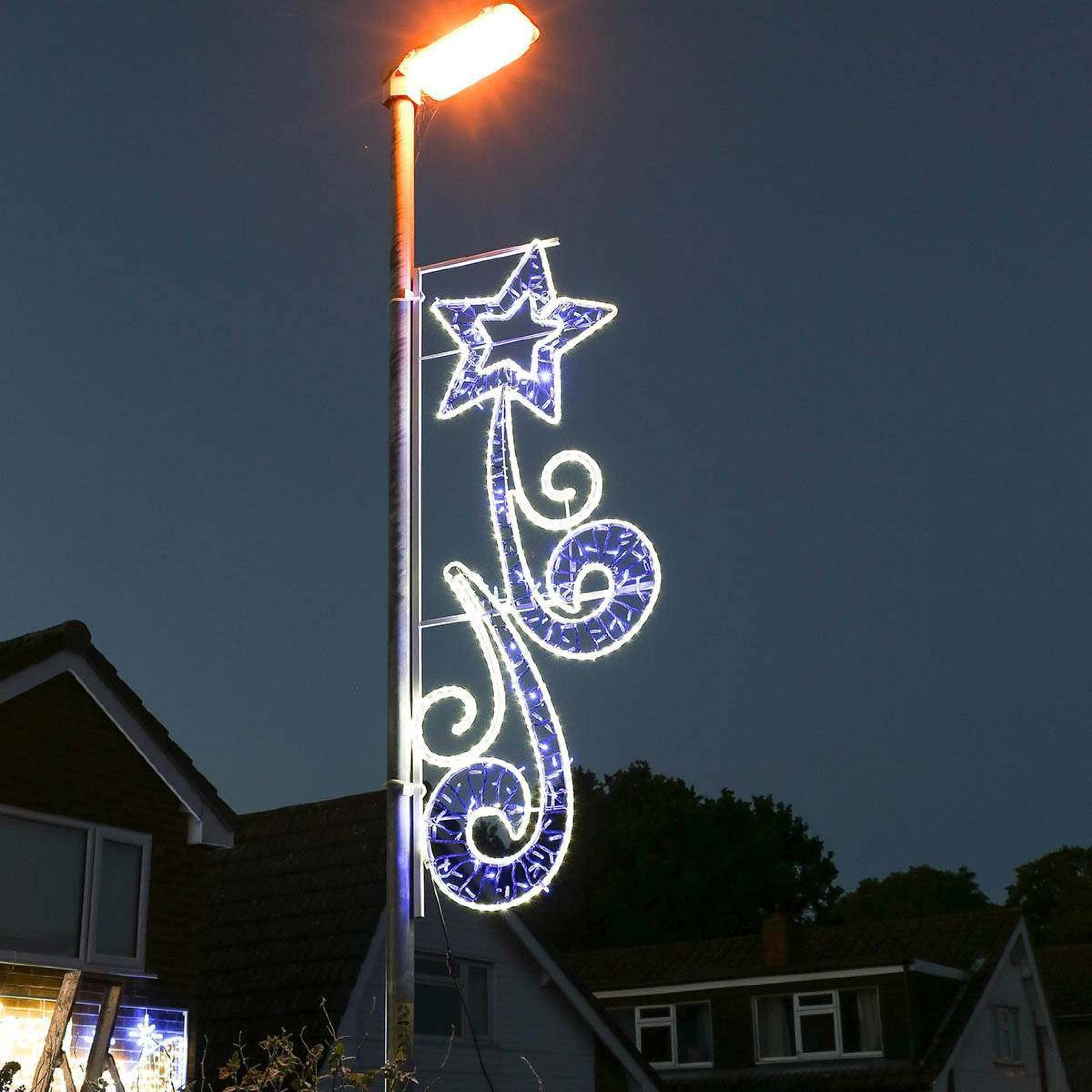 Shooting Star Christmas Lights Outdoor
 Sign Lights Outdoor Ideas — Bistrodre Porch and Landscape