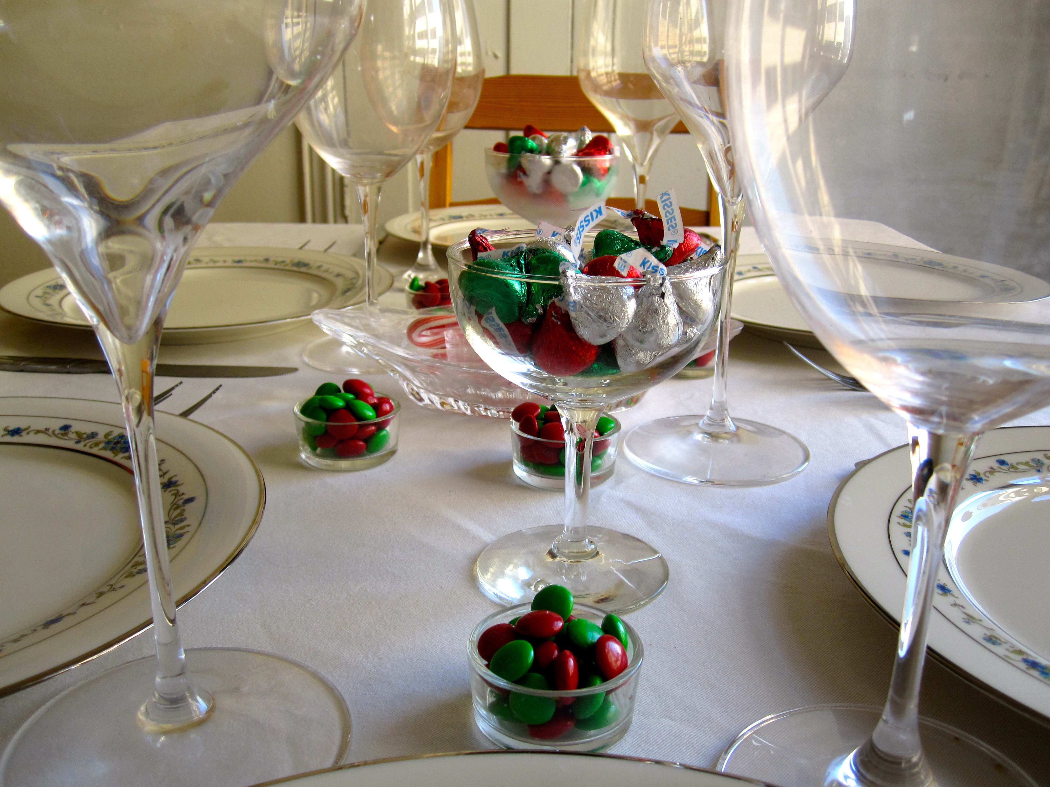 Simple Christmas Table Decorations
 4 Easy Holiday Table Decorations