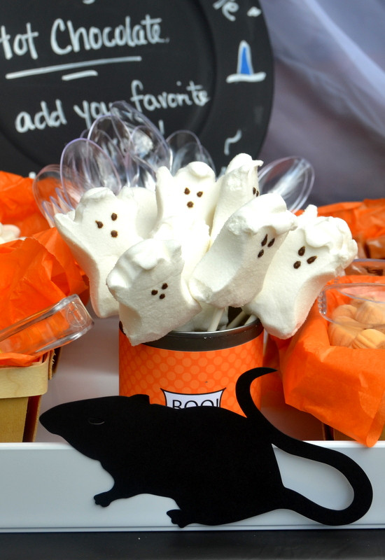 Simple Halloween Party Ideas
 PARTY ON A BUDGET Simple Decor Ideas for your Halloween