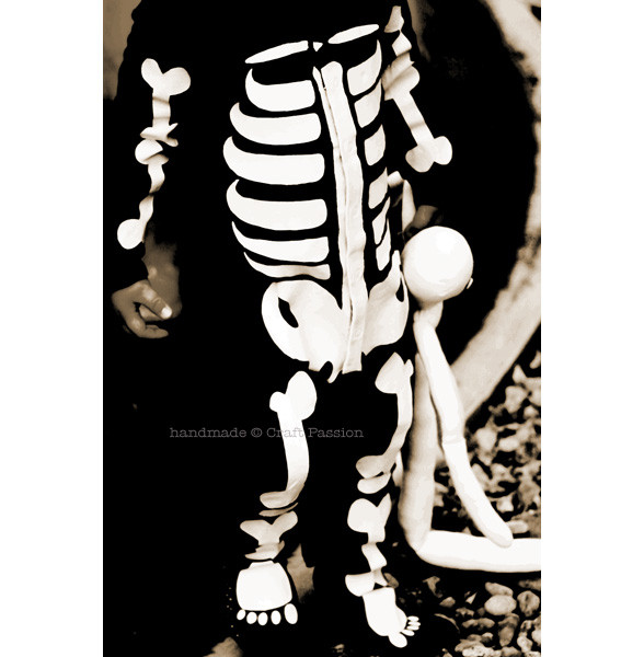 Skeleton Costume DIY
 Skeleton Costume DIY Halloween Costume