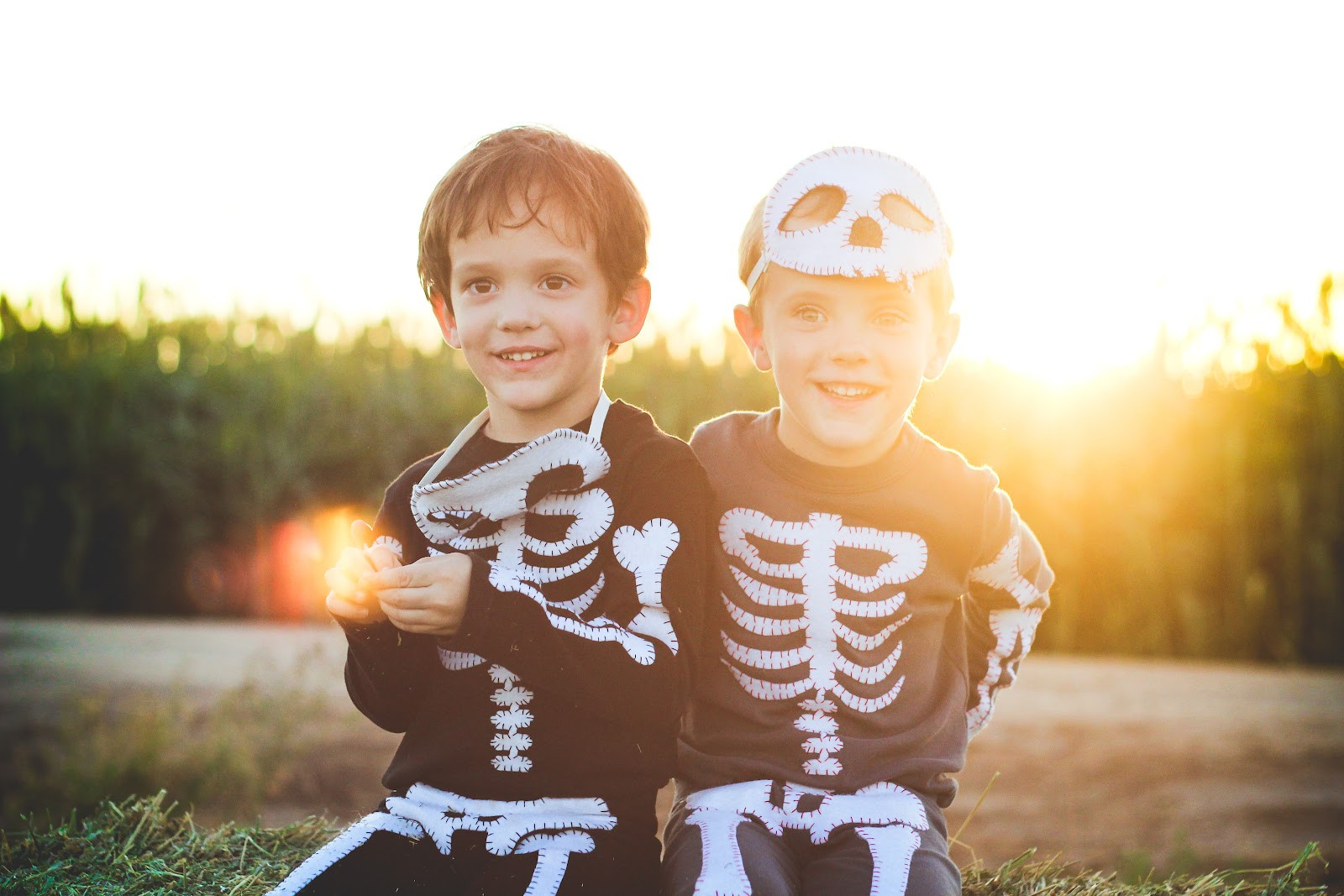 Skeleton Costume DIY
 Finley and Oliver DIY Skeleton Costume