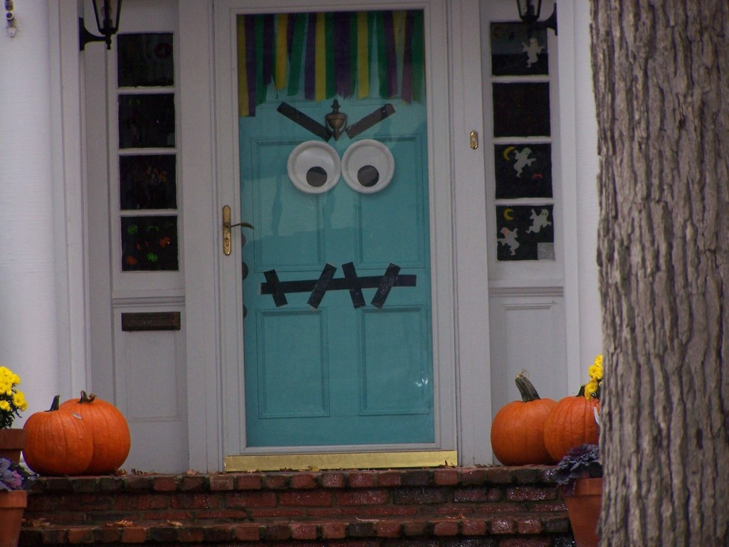 Small Halloween Party Ideas
 31 Ideas Halloween Decorations Door for Warm Wel e