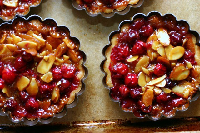 Smitten Kitchen Thanksgiving
 cranberry caramel and almond tart – smitten kitchen