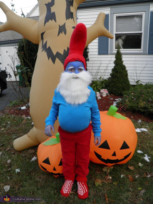 Smurf Costume DIY
 Cutest Papa Smurf Costume for Boys 2 2
