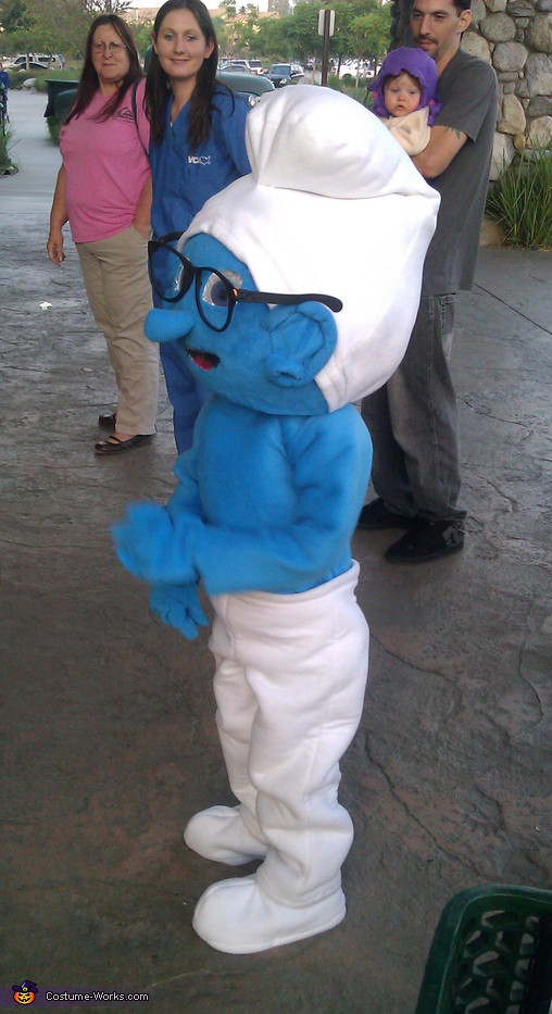 Smurf Costume DIY
 Homemade Brainy Smurf costume
