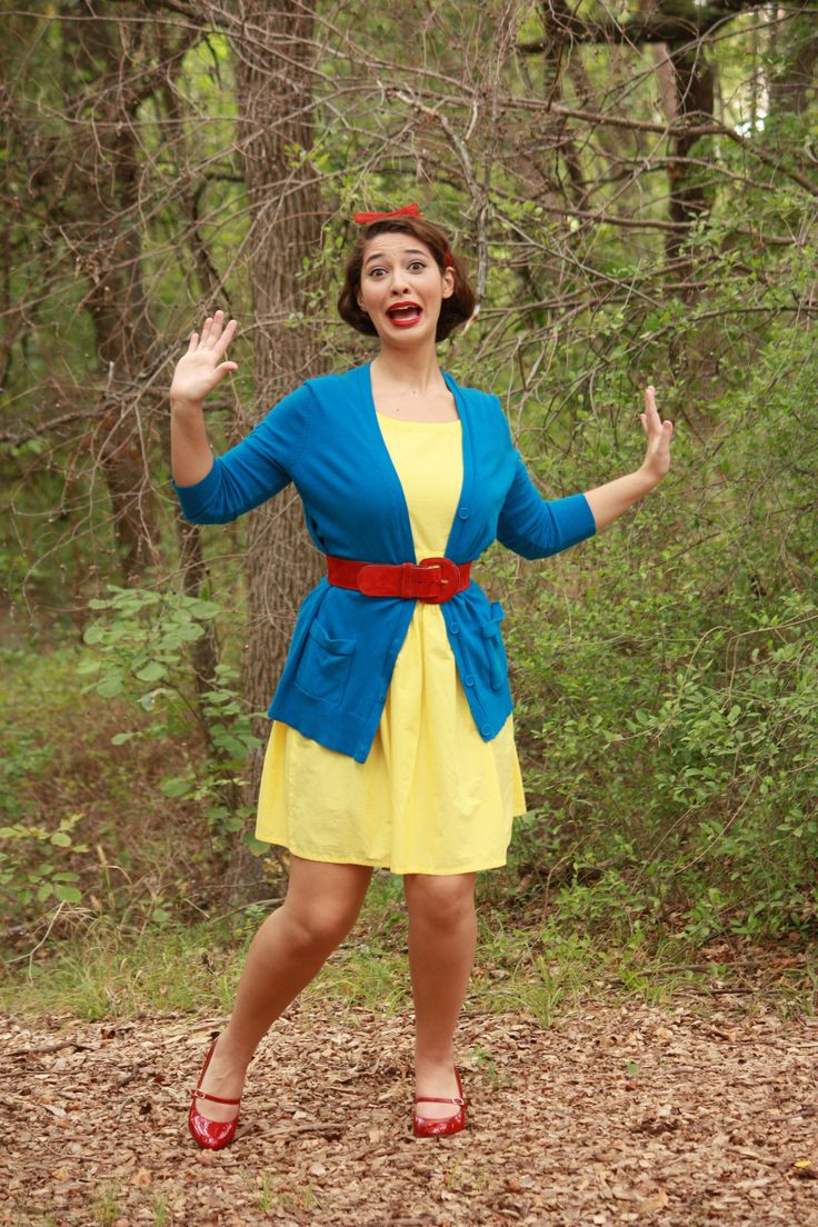 Snow White Costumes DIY
 1000 ideas about Diy Snow White Costume on Pinterest